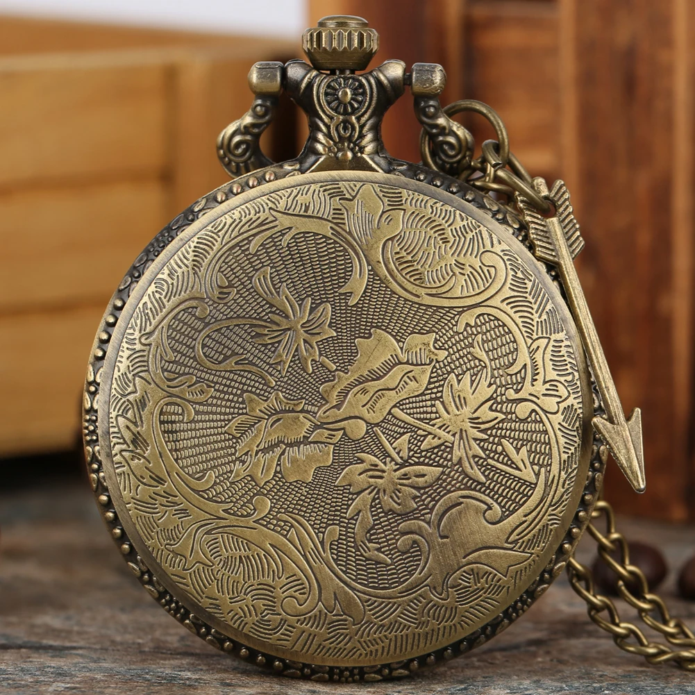 Vintage Hollow Cover Half Hunter Taschenuhr-Zeitlose Eleganz als Geschenk