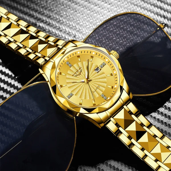 Business Sport Herrenuhr: Luxuriöse Eleganz aus Edelstahl mit Chronograph – Bild 19